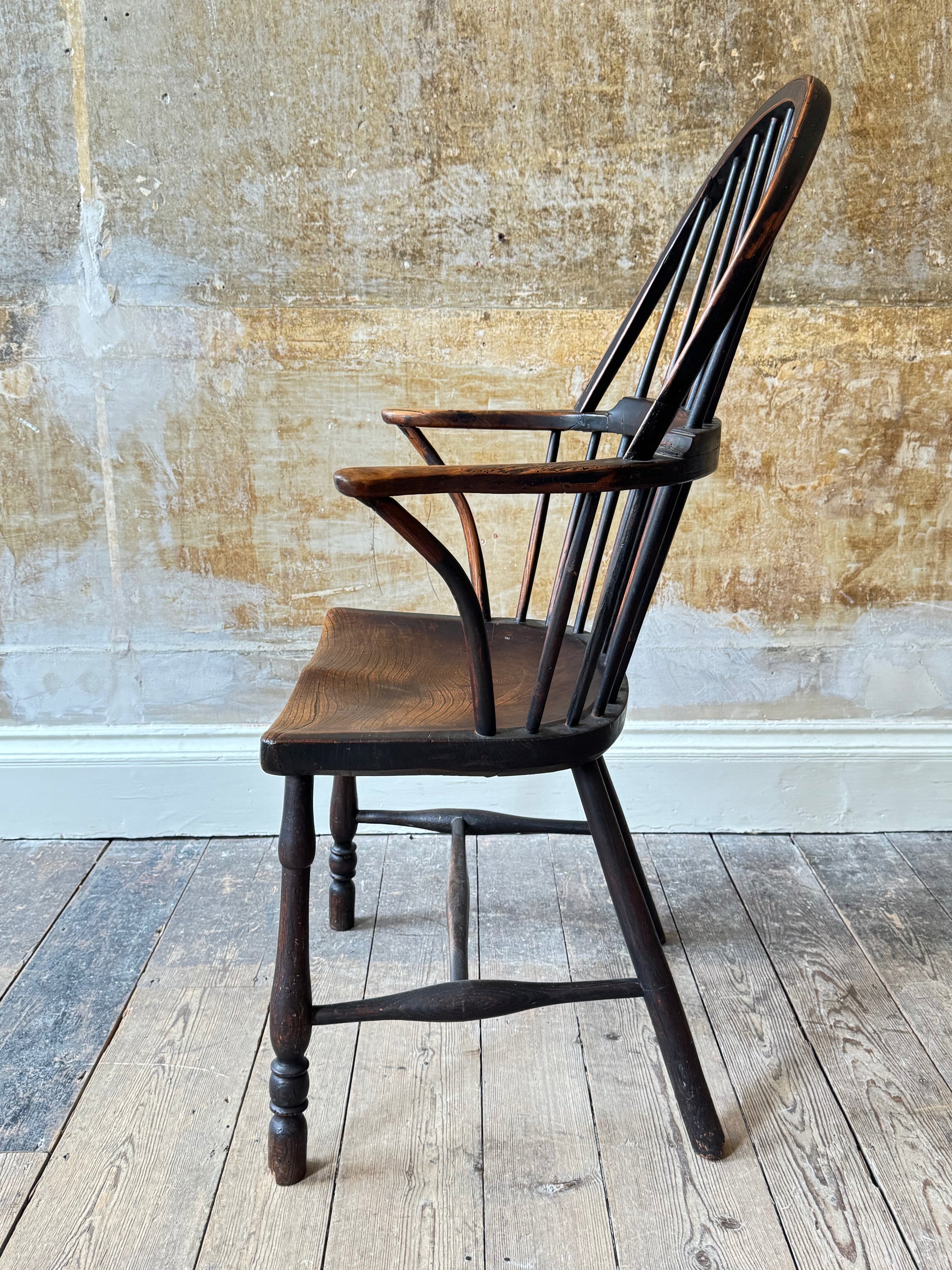 A Late 18th Century Bow Back Windsor