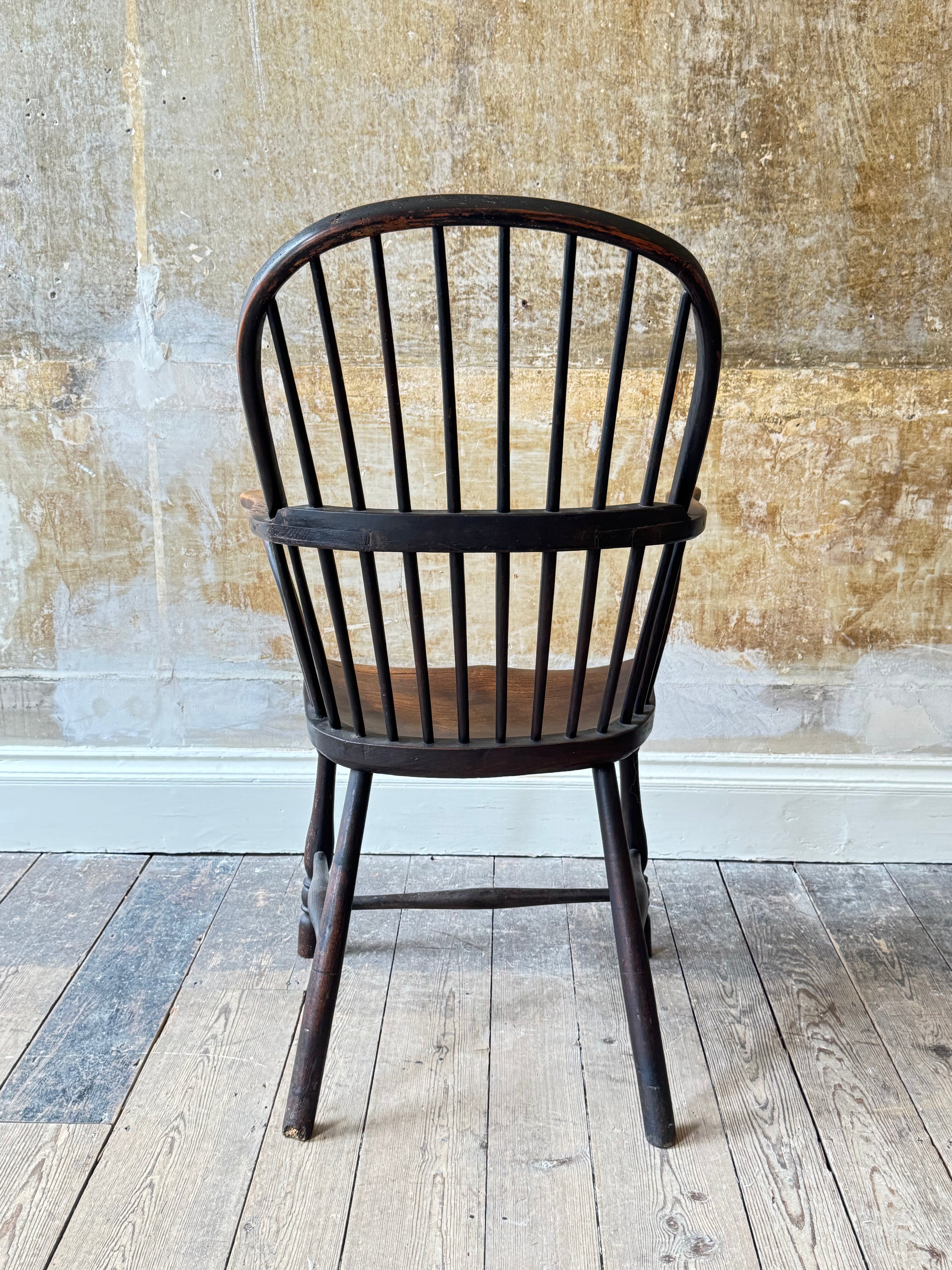 A Late 18th Century Bow Back Windsor