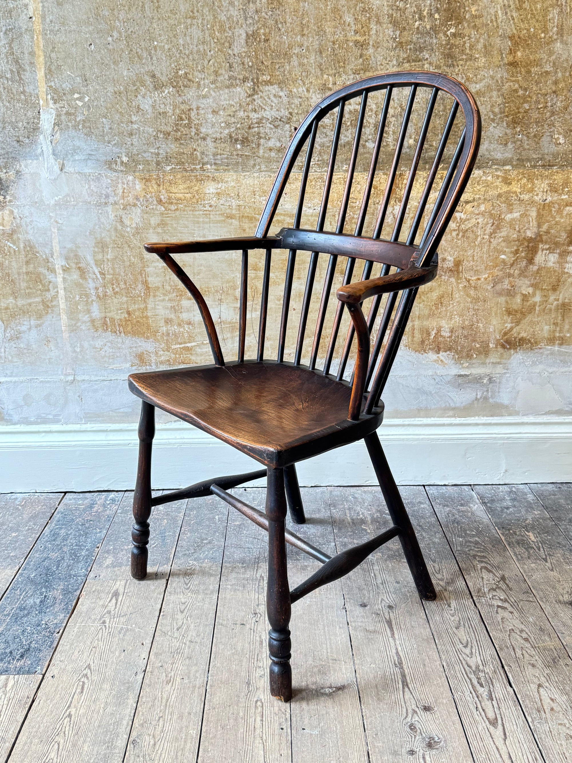 A Late 18th Century Bow Back Windsor