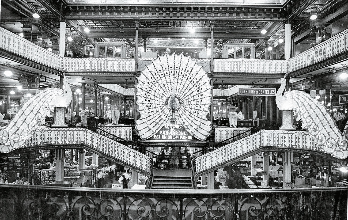 Émile-Jacques Ruhlmann Pendant Light for Le Bon Marche