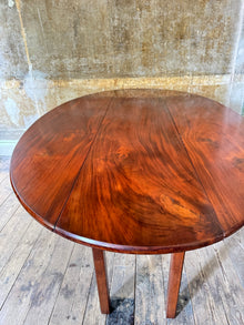 A 19th Century Wake Table