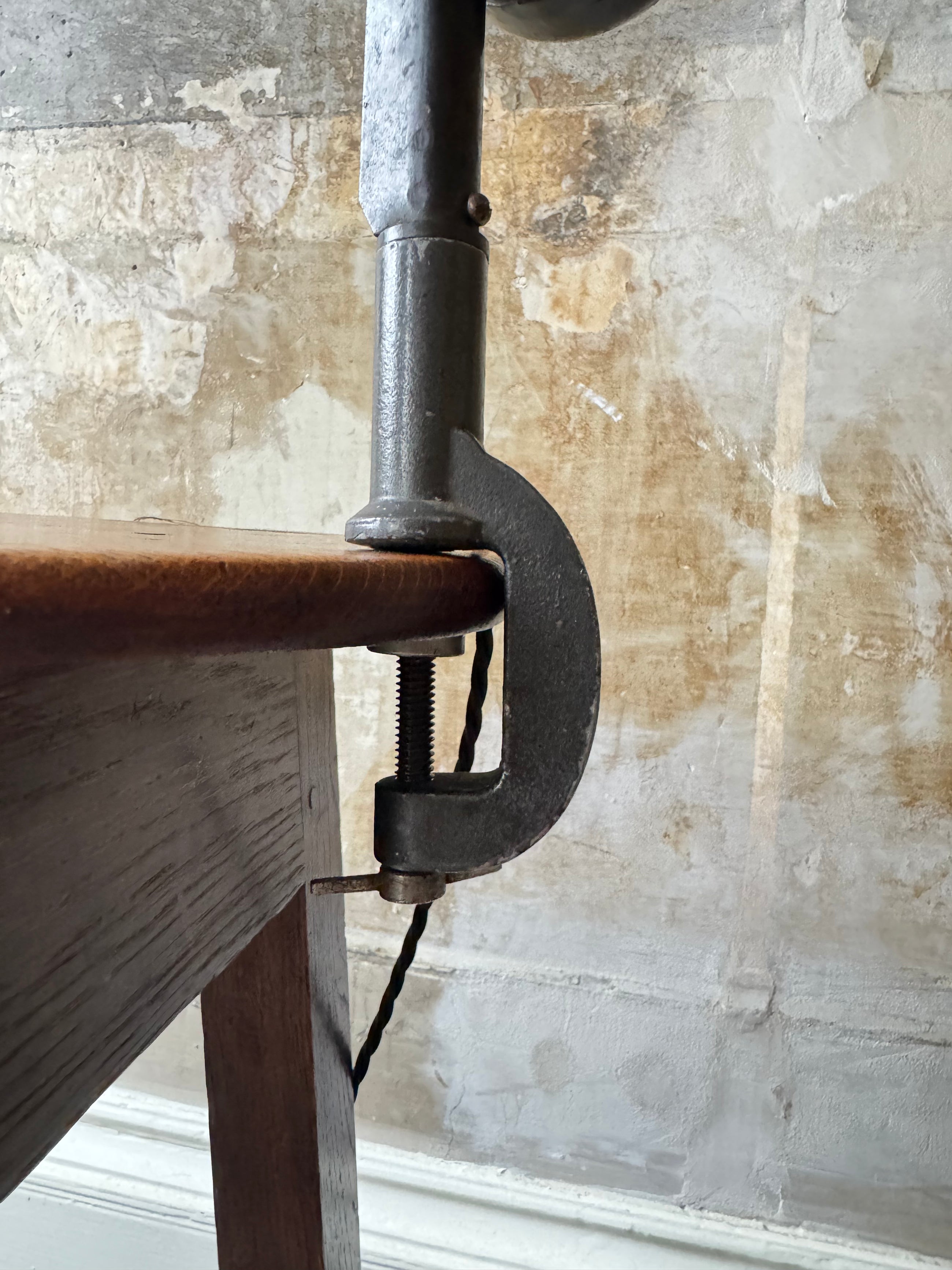 Admel "Fingalite" Clamp Light