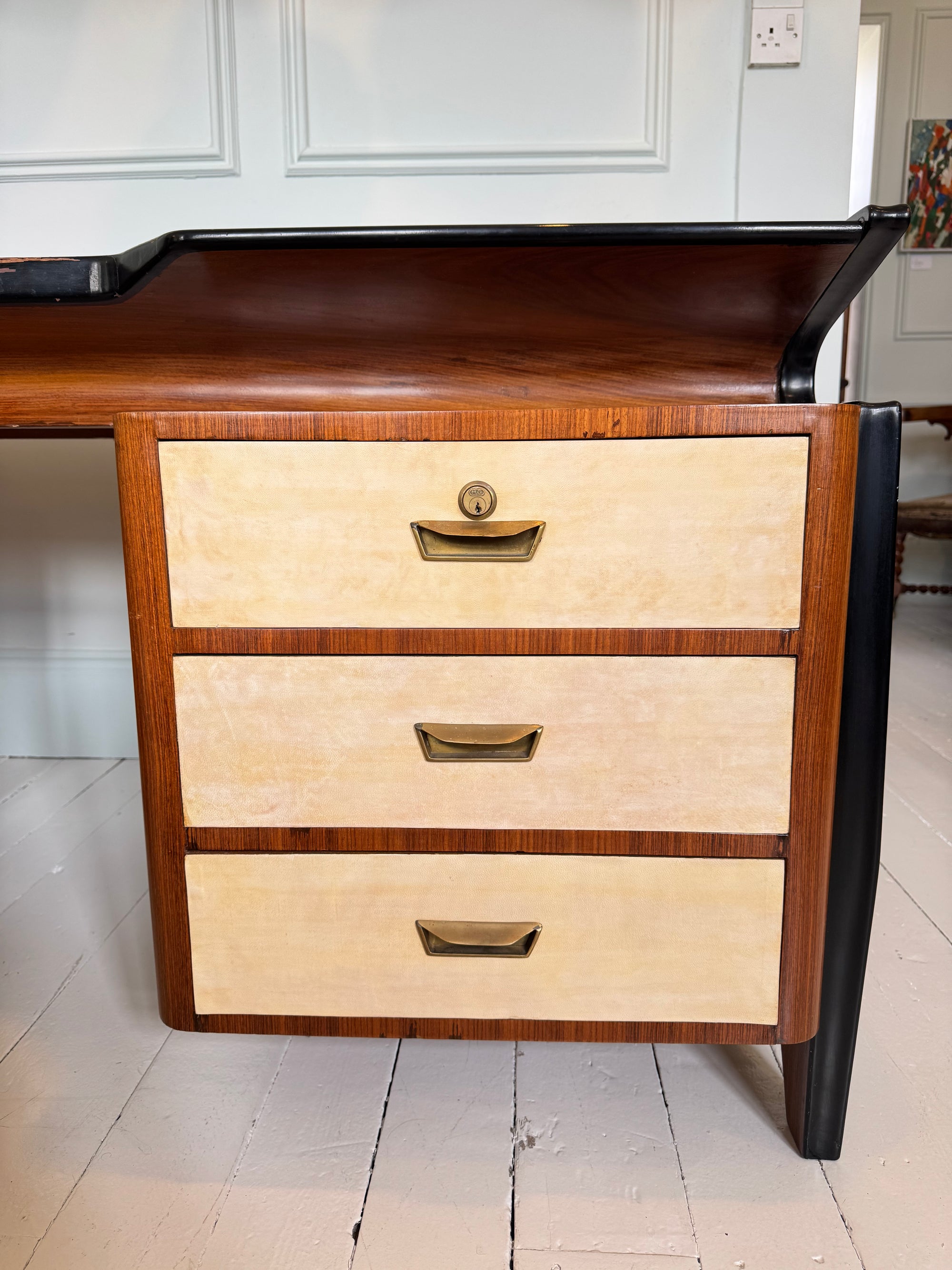 Osvaldo Borsani Desk