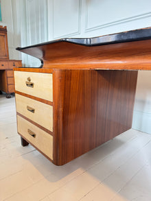 Osvaldo Borsani Desk