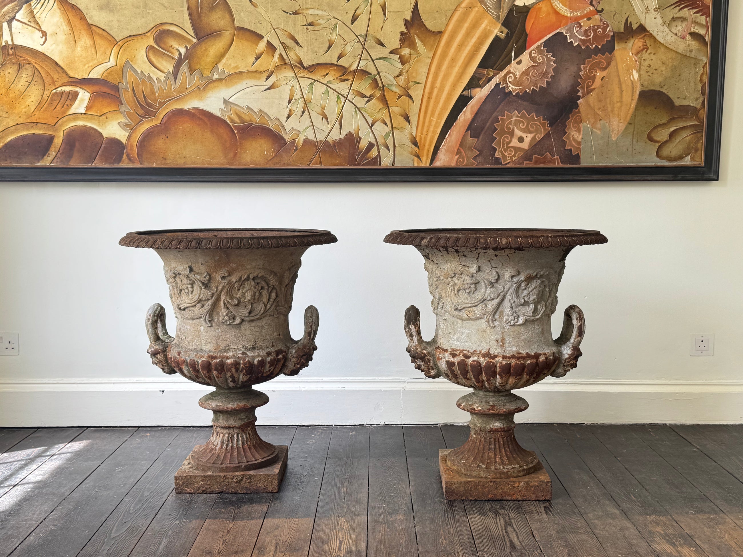 Handyside Urns