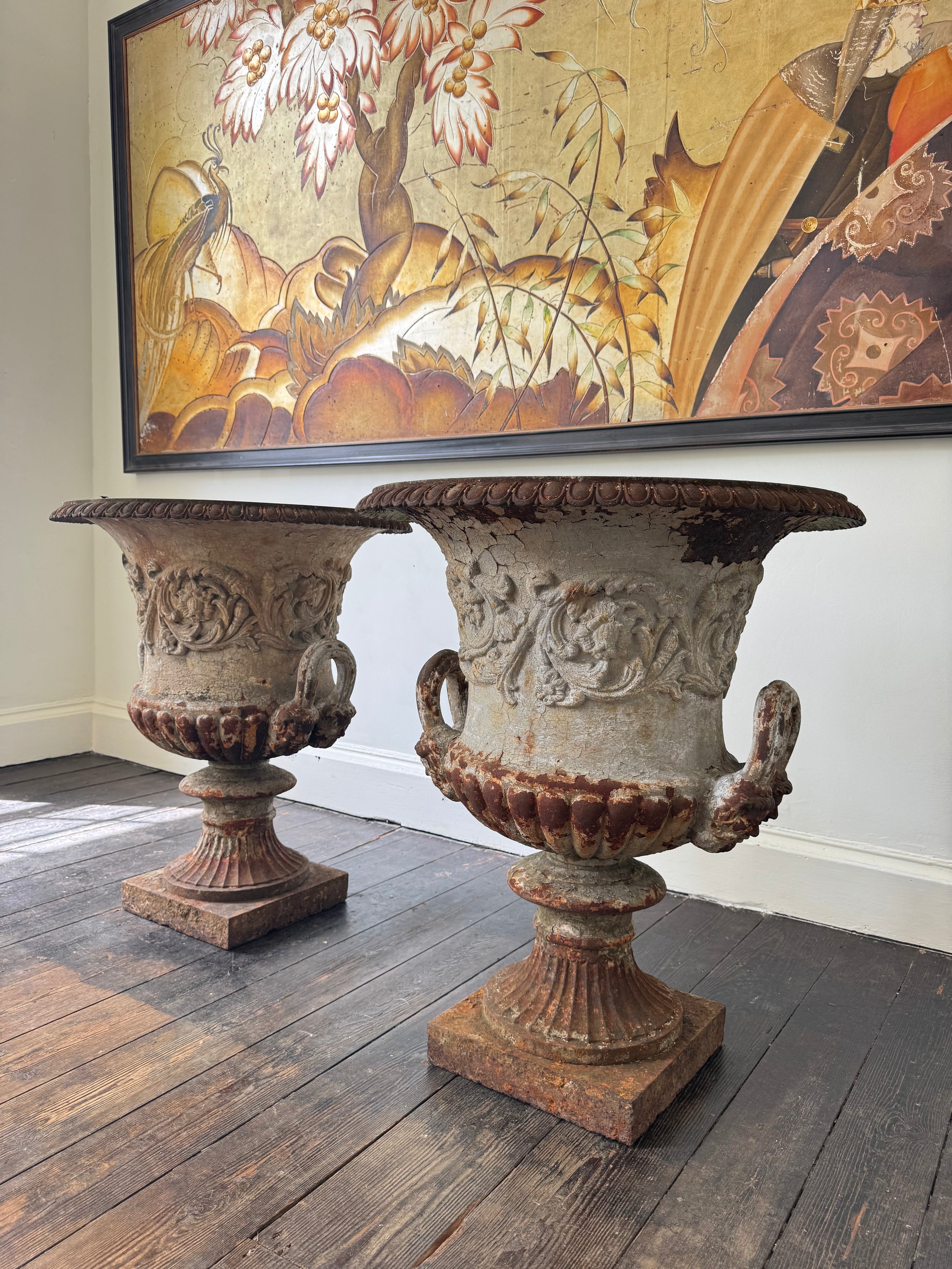 Handyside Urns