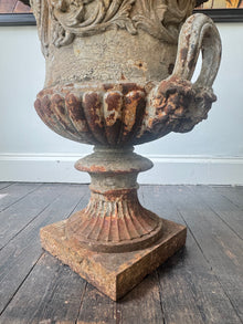 Handyside Urns