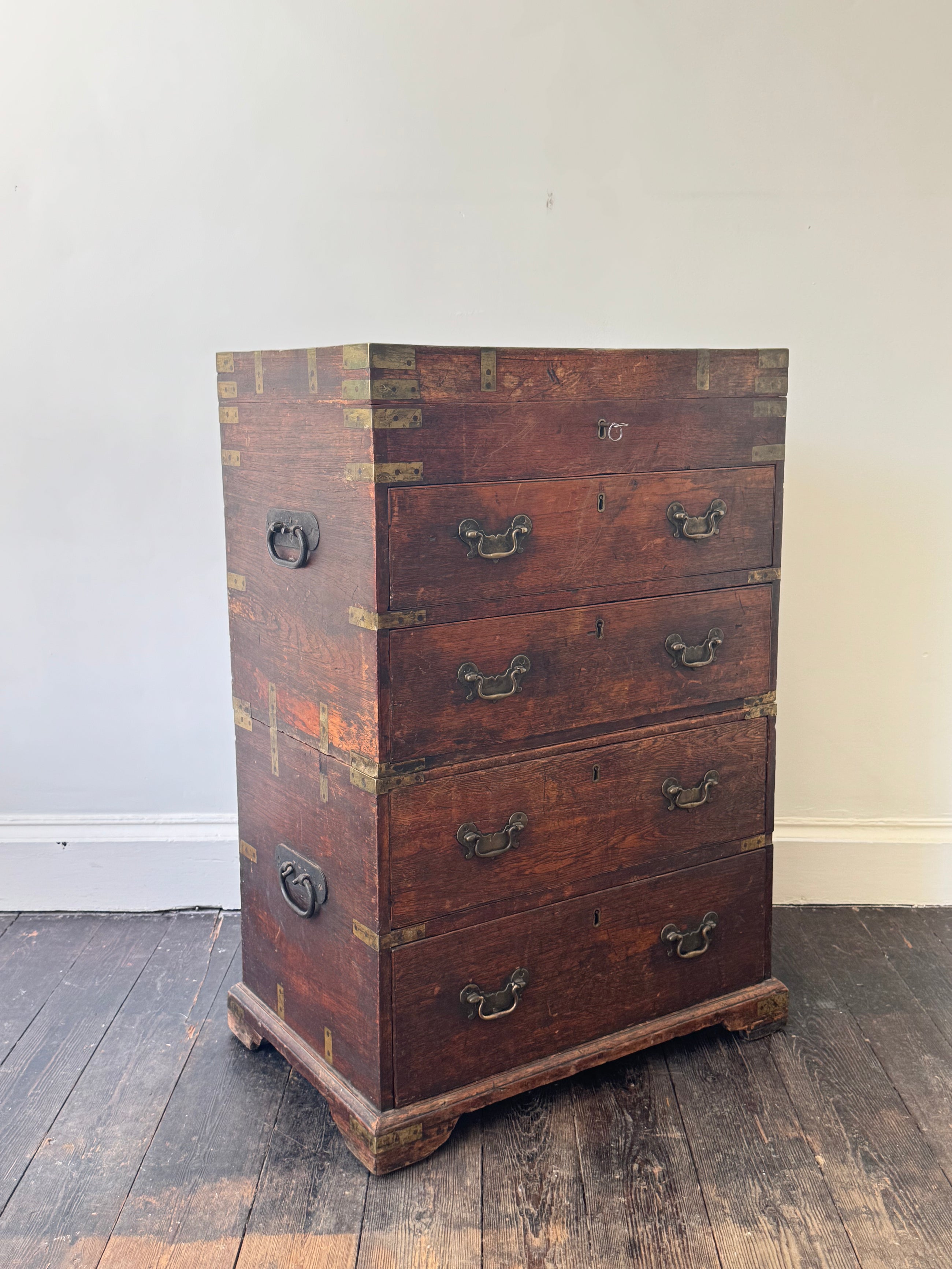 Late Regencey Campaign Chest
