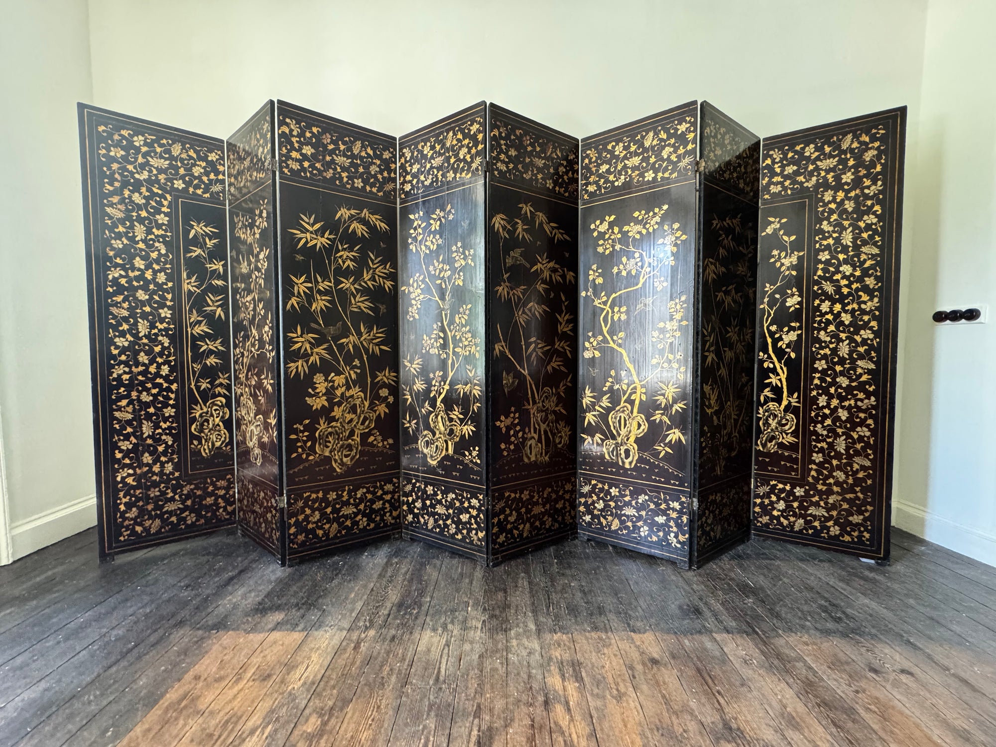 The Fonthill Room Screen