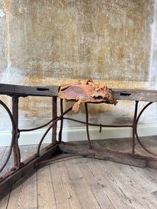 Jewellers Table