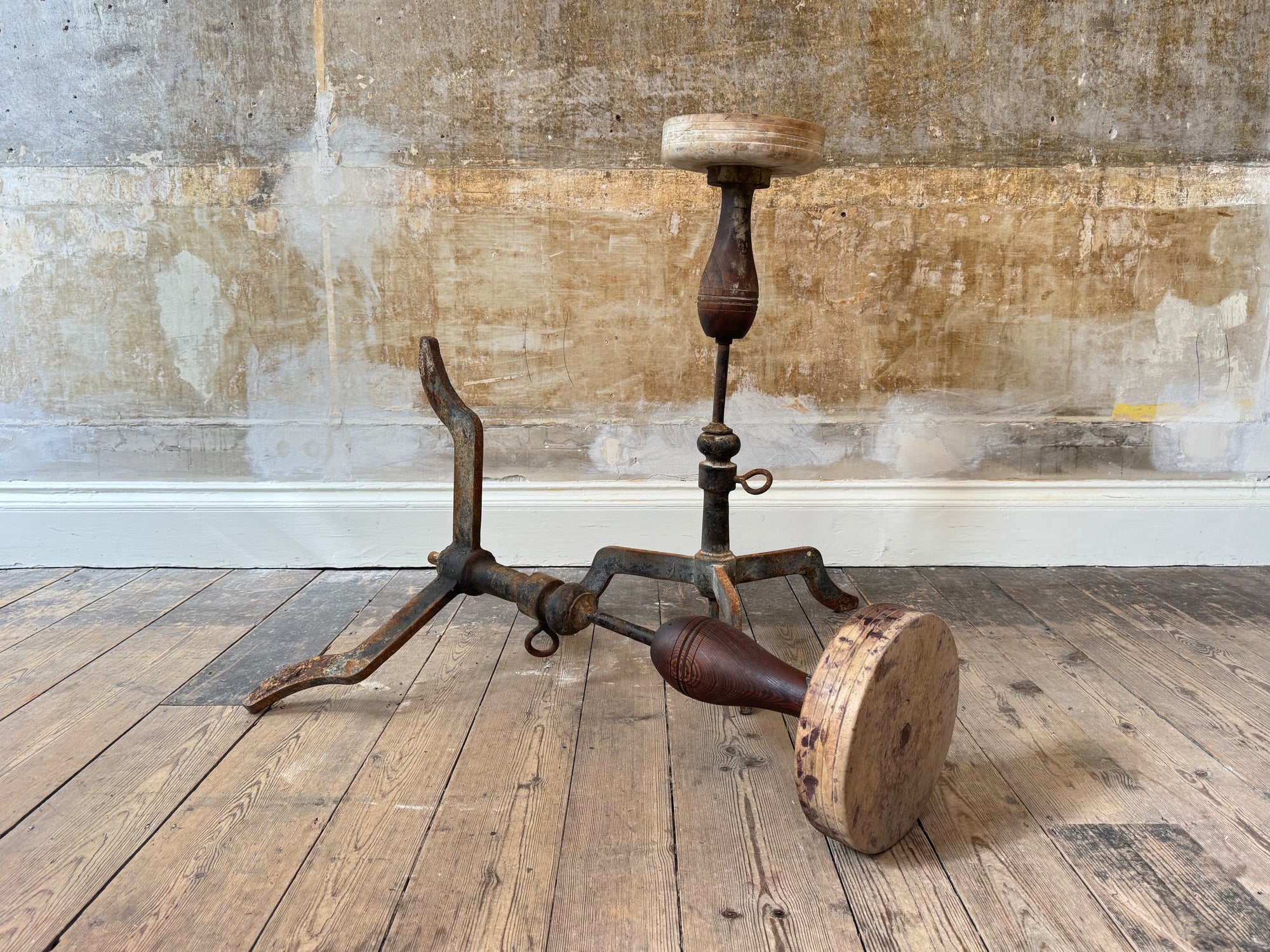 French Sculptors Stands