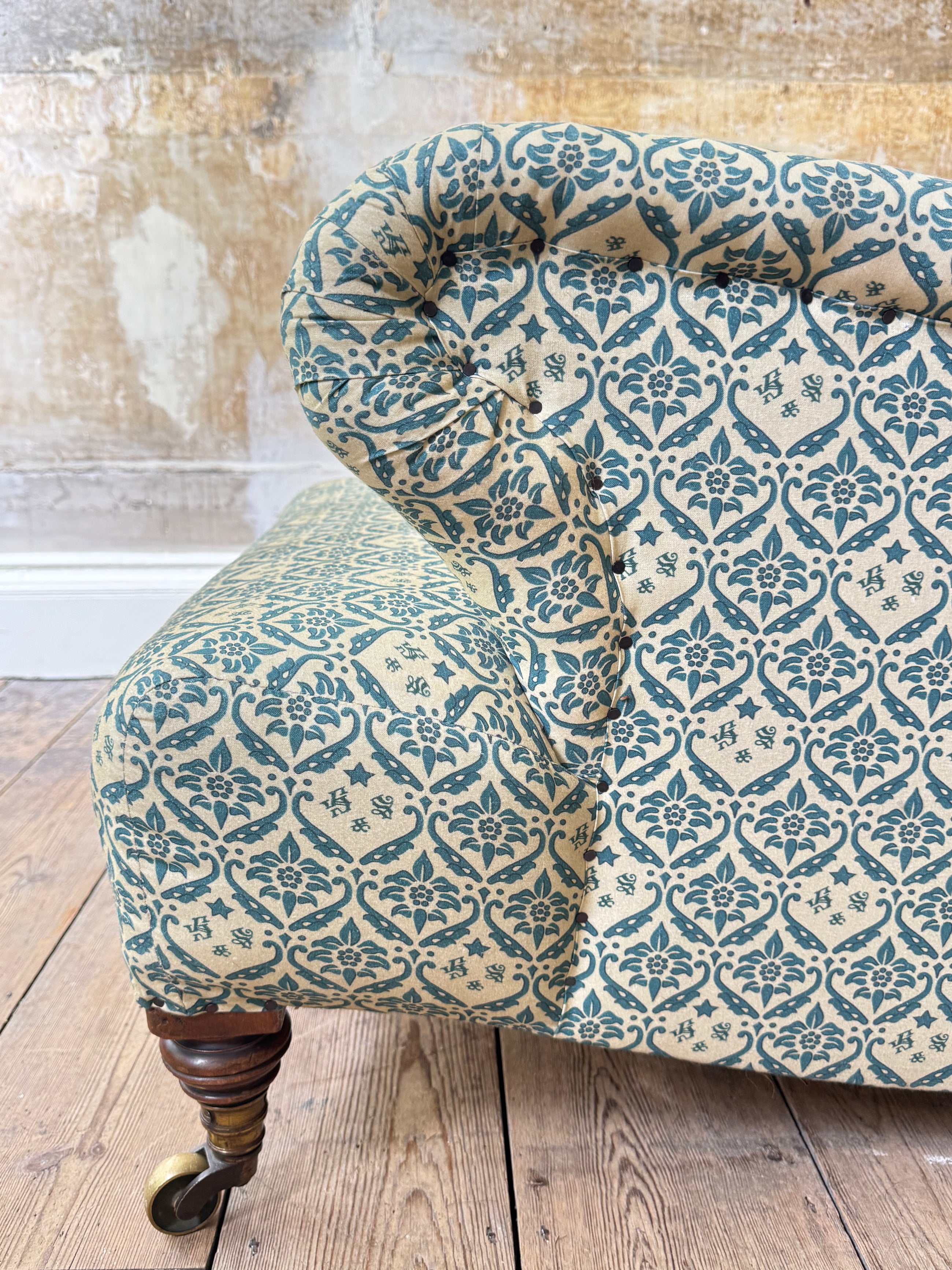 Howard Chairs
