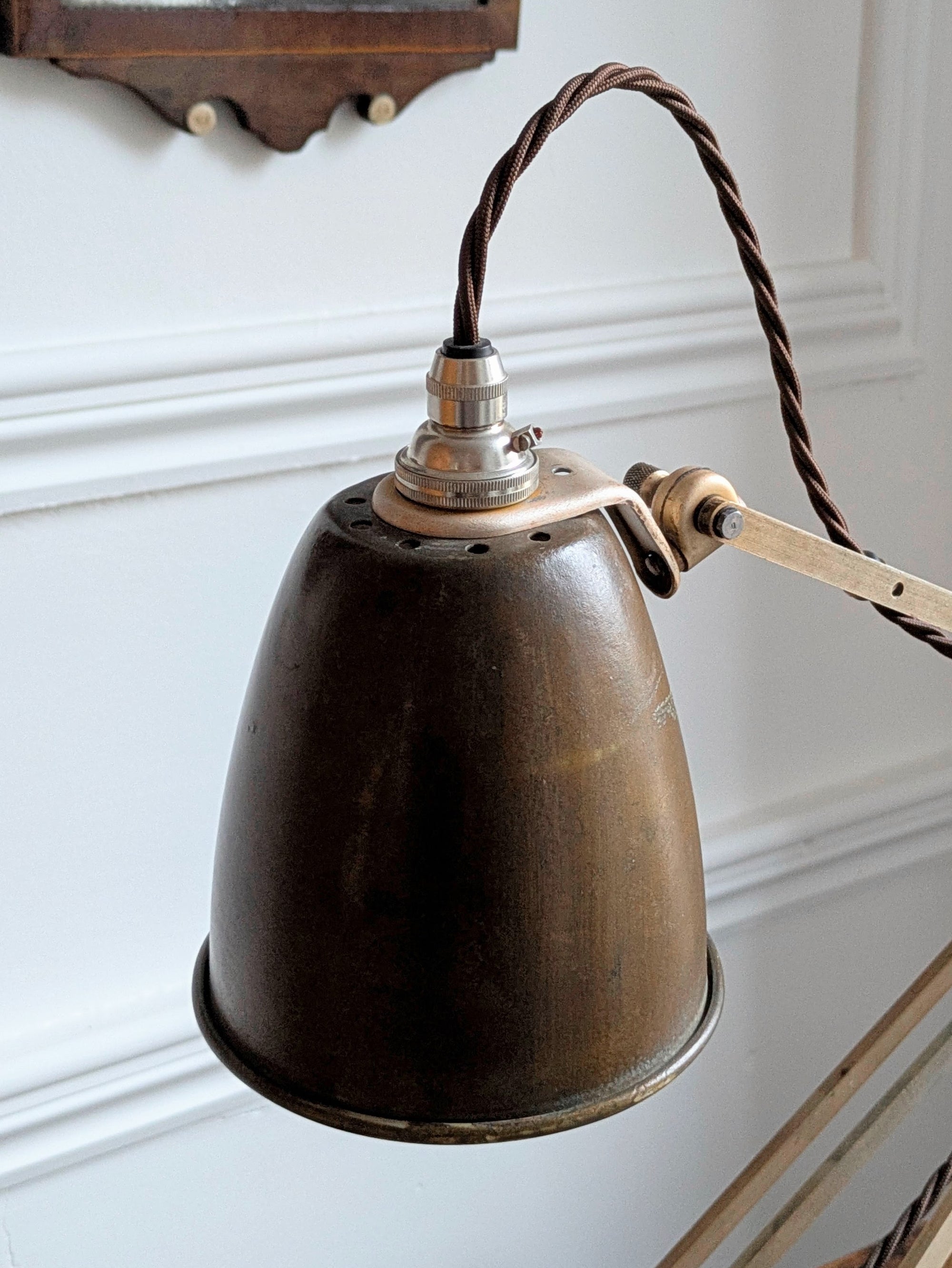 Horstmann Counterpoised Desk Lamp