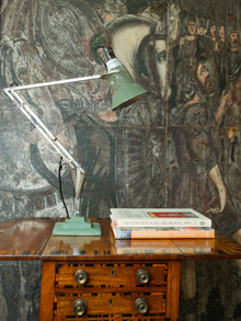 A 1930s Anglepoise