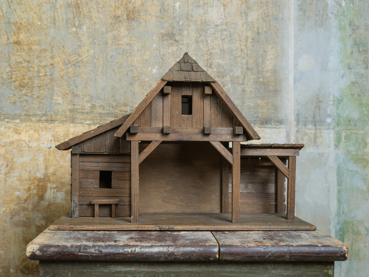 A 19th Century Architectural Stable Model