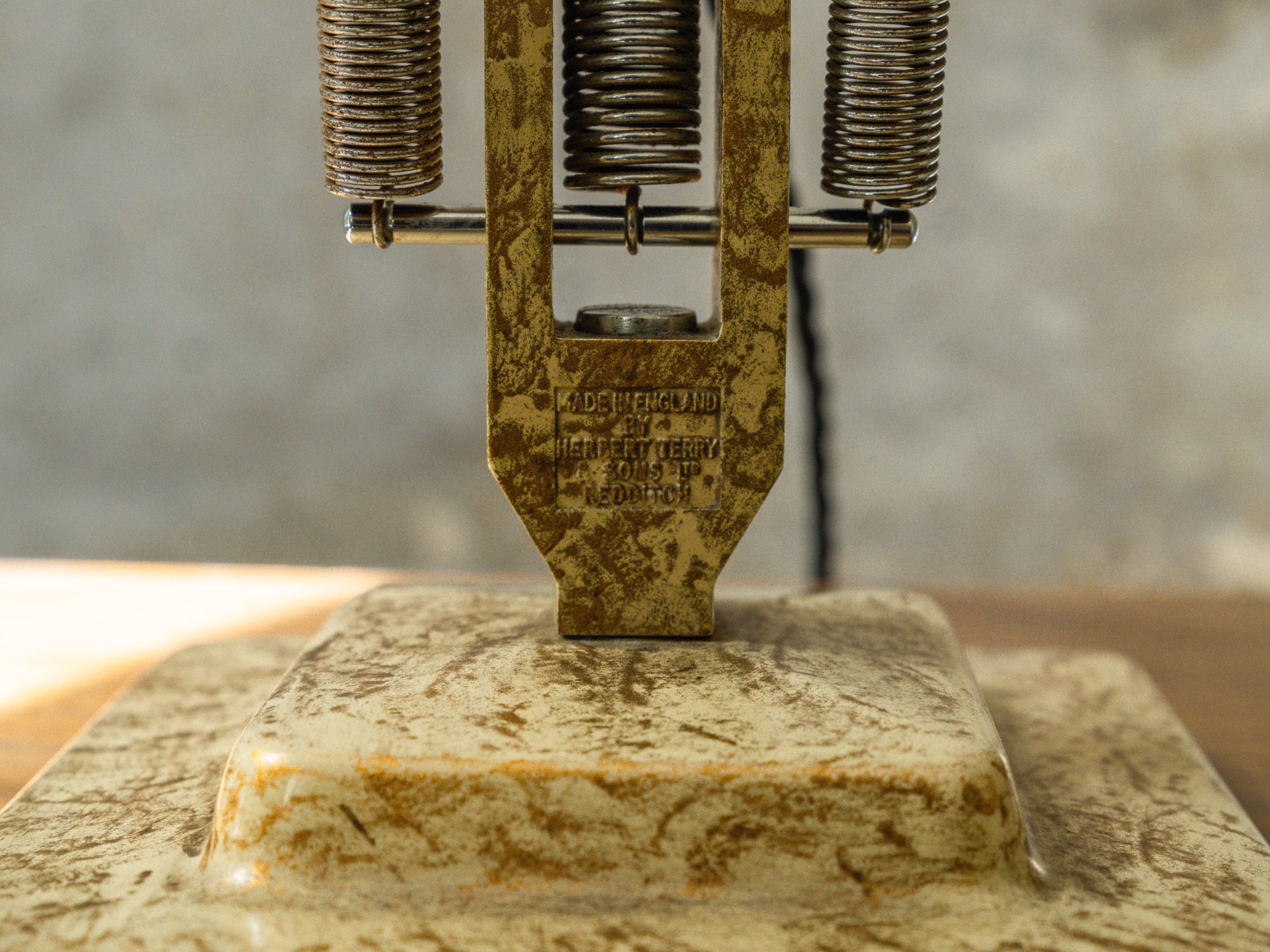 A 1227 Anglepoise Desk Lamp