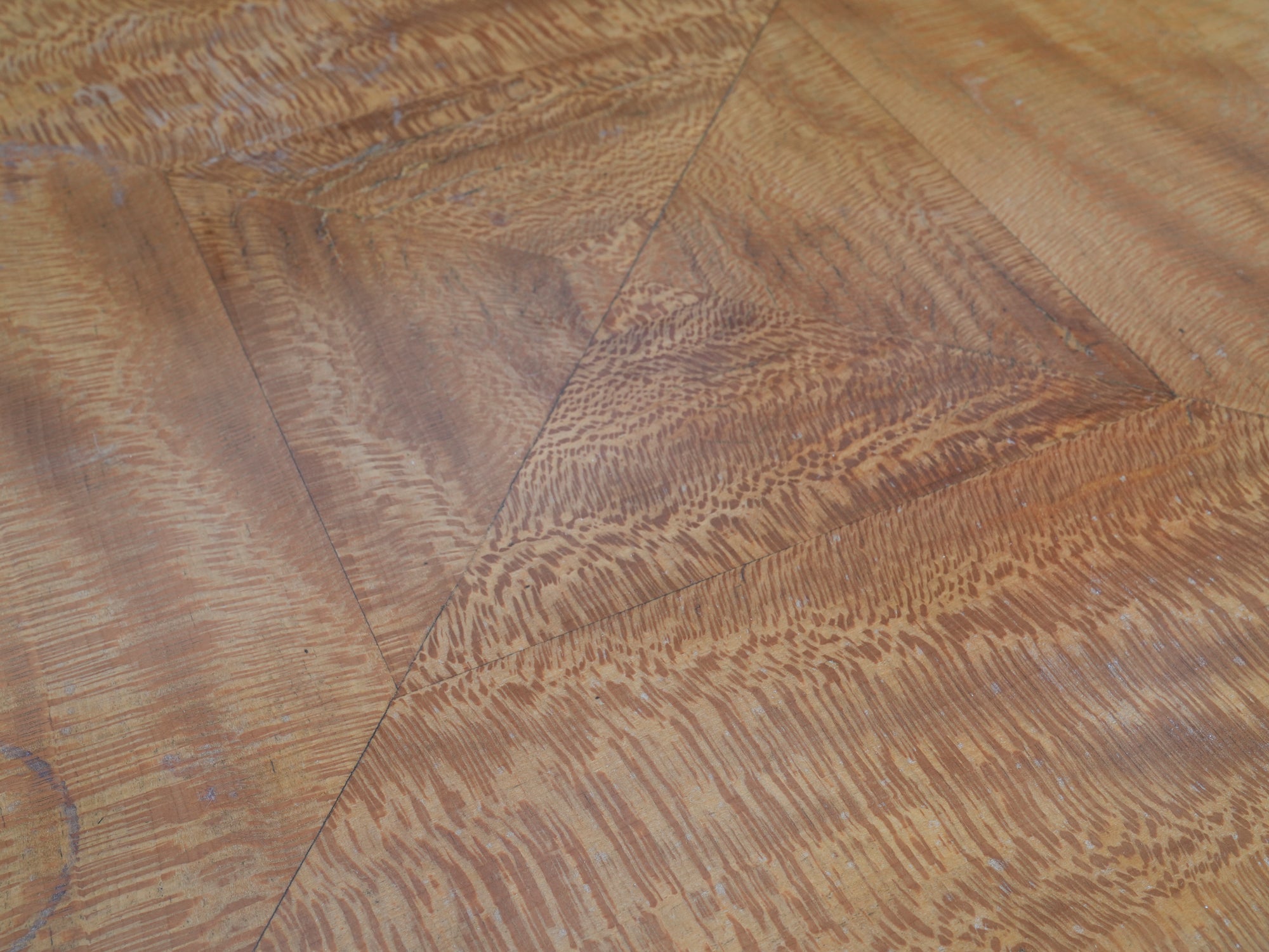 A Lace Wood & Oak Centre Table