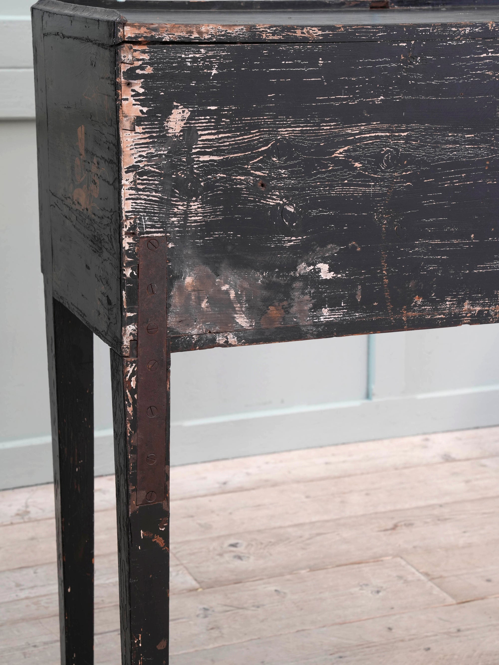 An 18th Century Chinese Export Bureau Cabinet