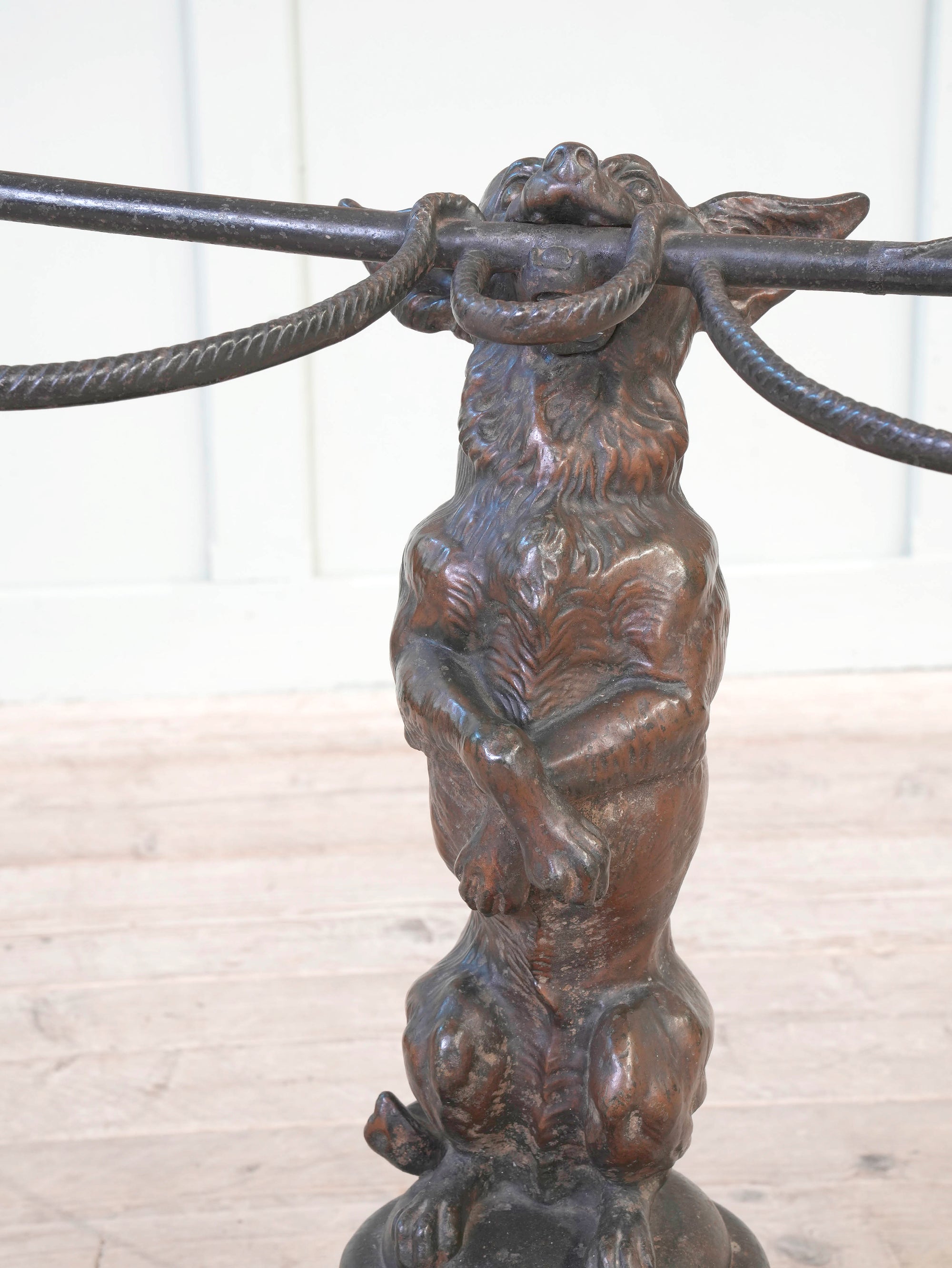 A Chihuahua & Crop Stick Stand