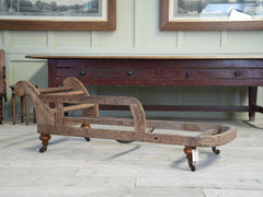 Early Howard & Son's Chaise Longue