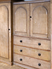 Early 19th Century Faux Oak Compactum Wardrobe