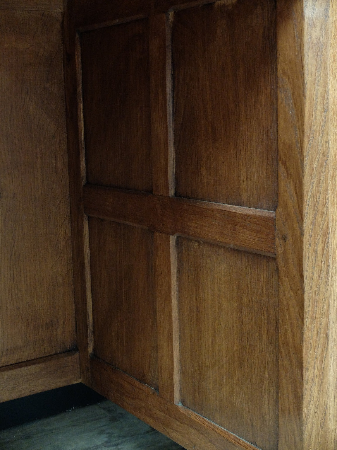 Mouseman Kneehole Desk