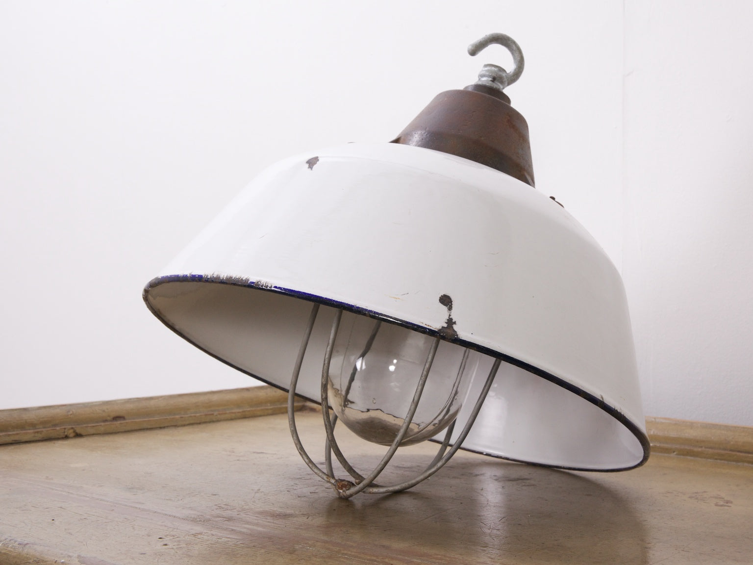 Single Caged Pendant