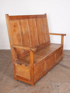 Pembrokeshire Box Settle