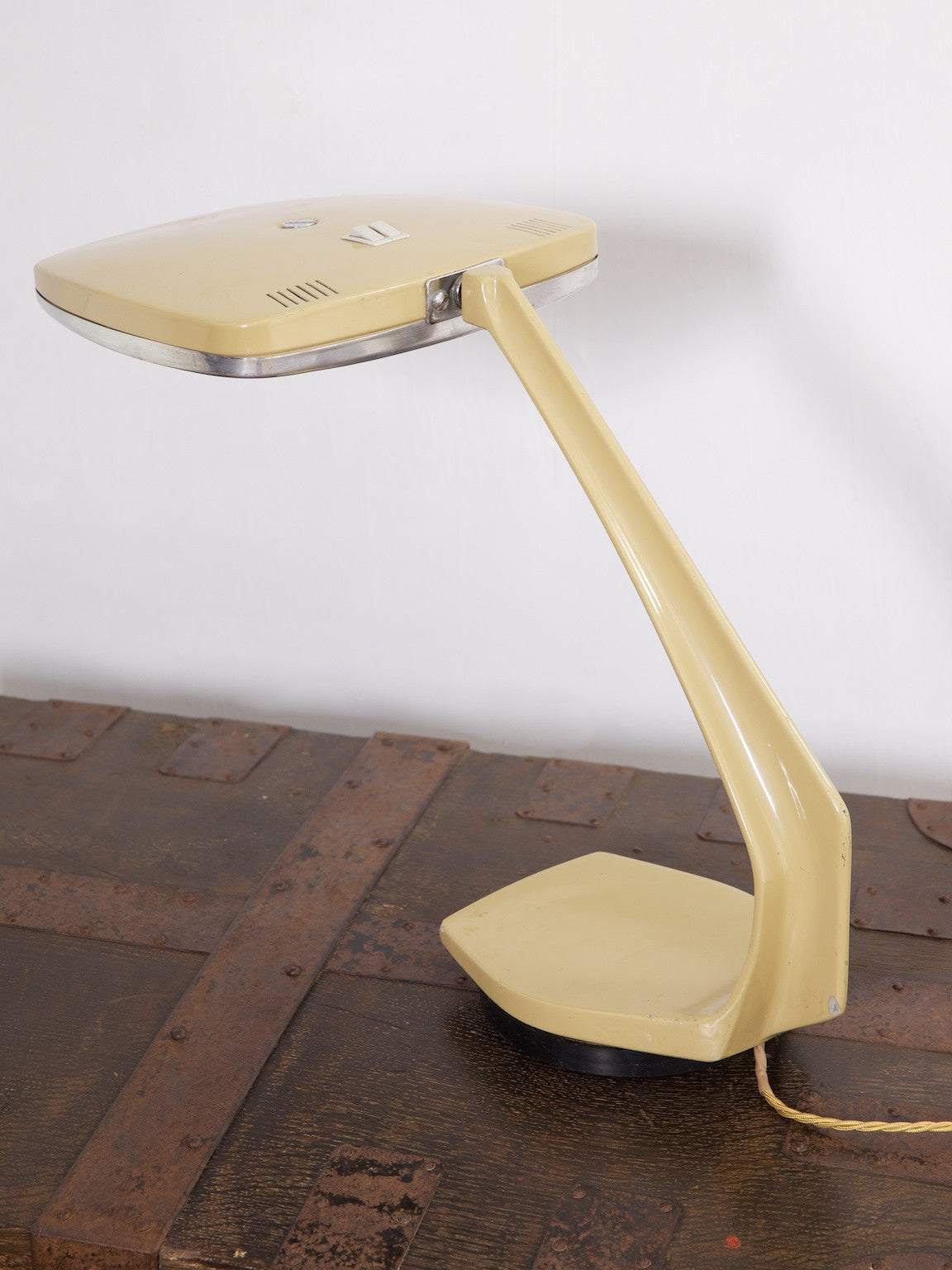 Fase Desk Lamp