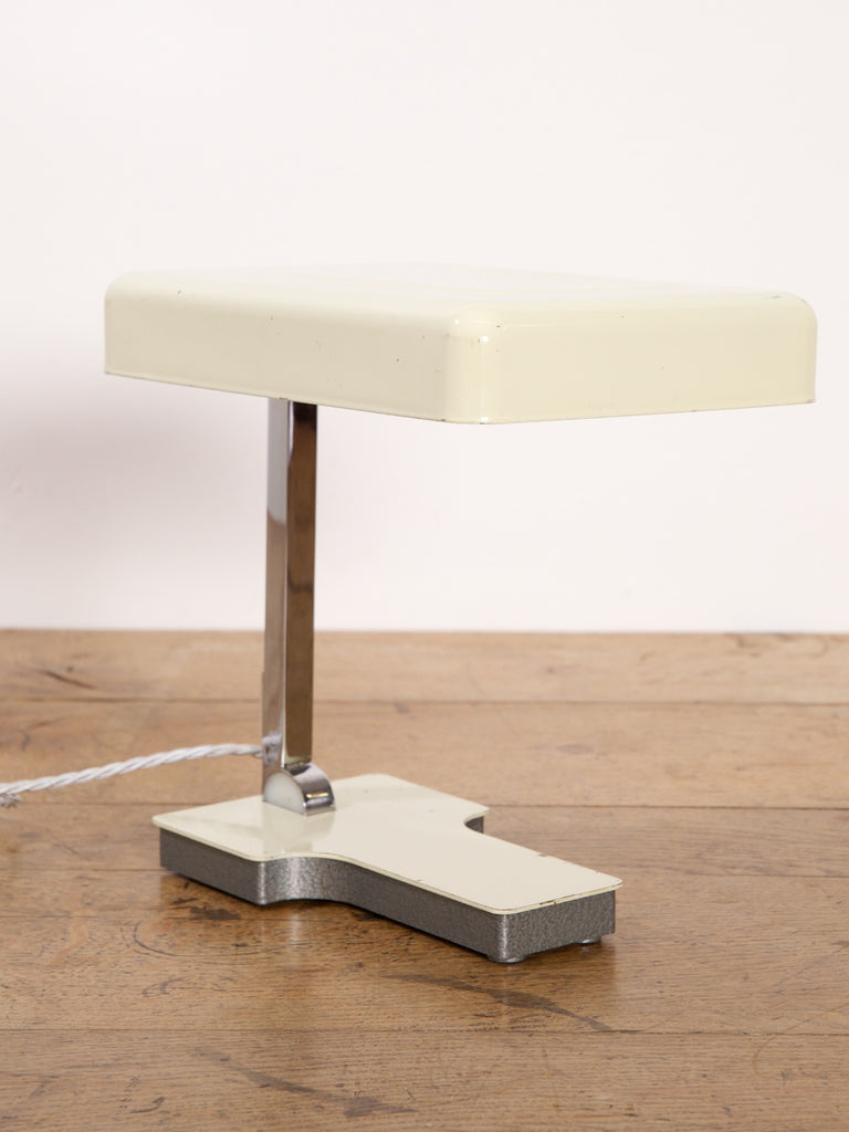 Small Fase Desk Lamp