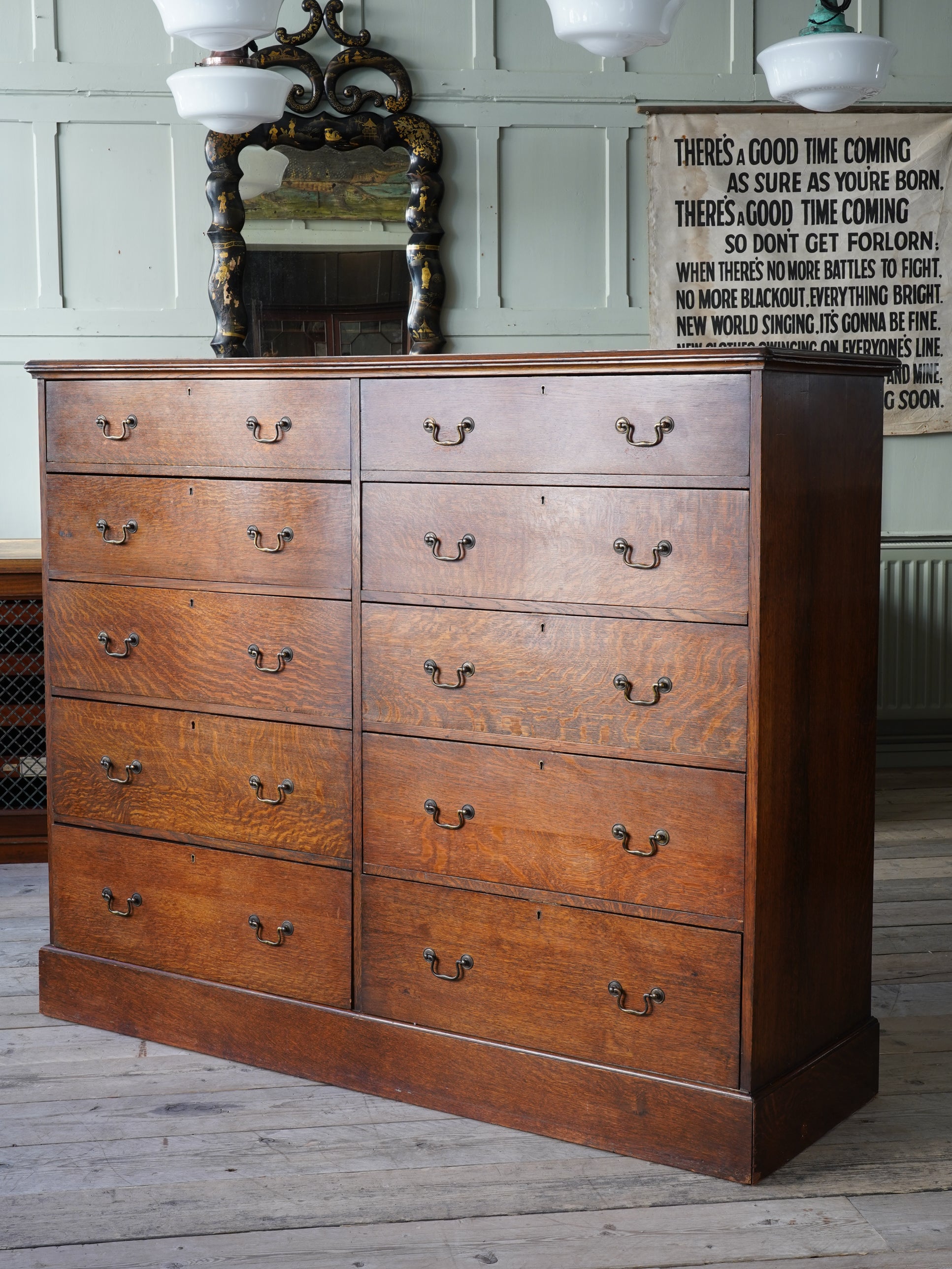 A Large late 19th Oak Chest of Drawers
