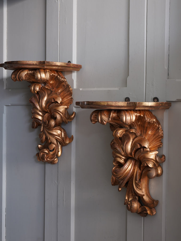 A Pair of late 18th Century Wall brackets