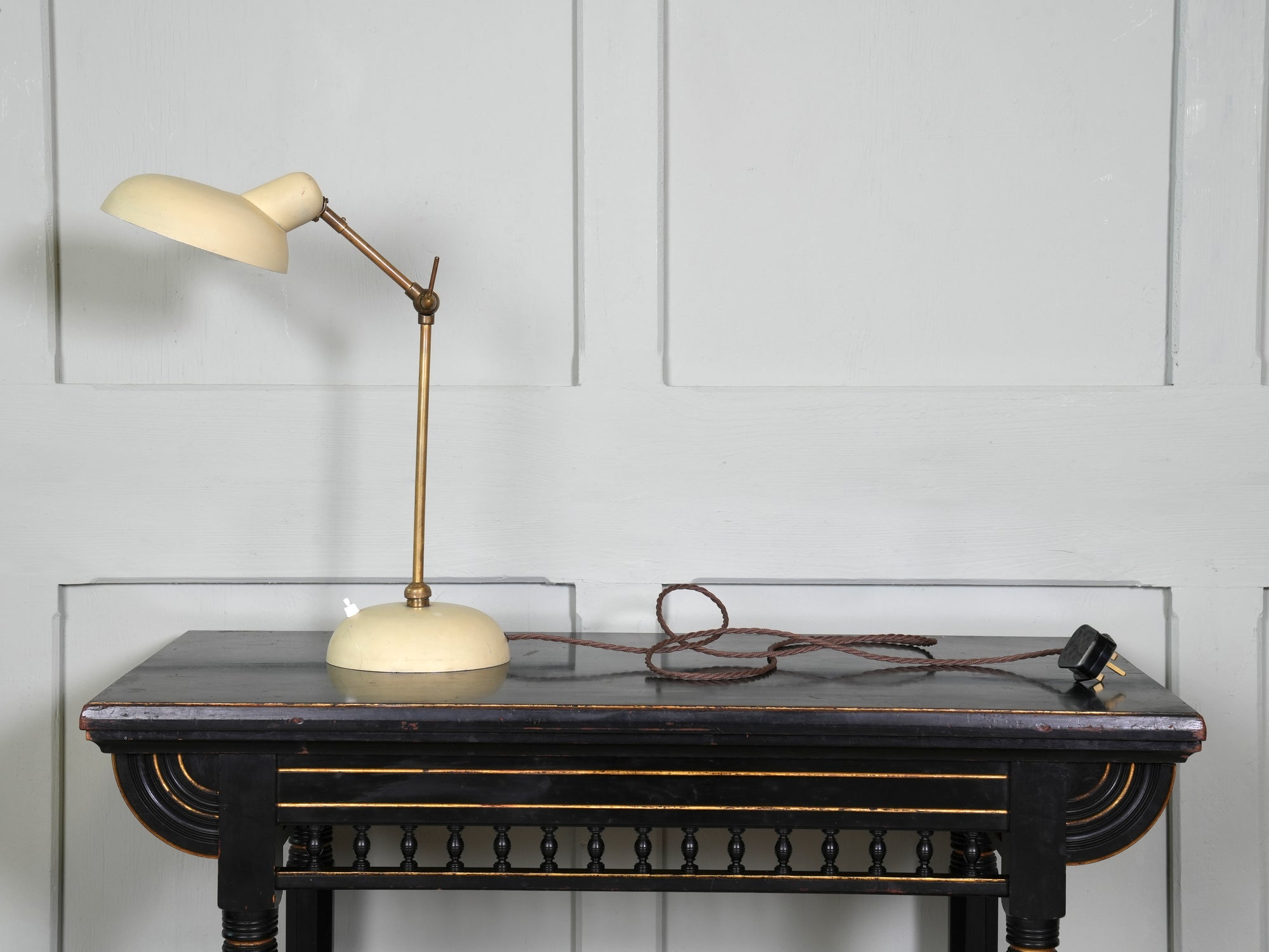 A Mid Century Italian Table Lamp