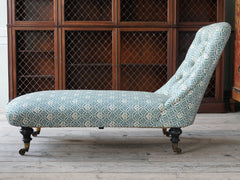 A Howard & Sons Chaise Longue